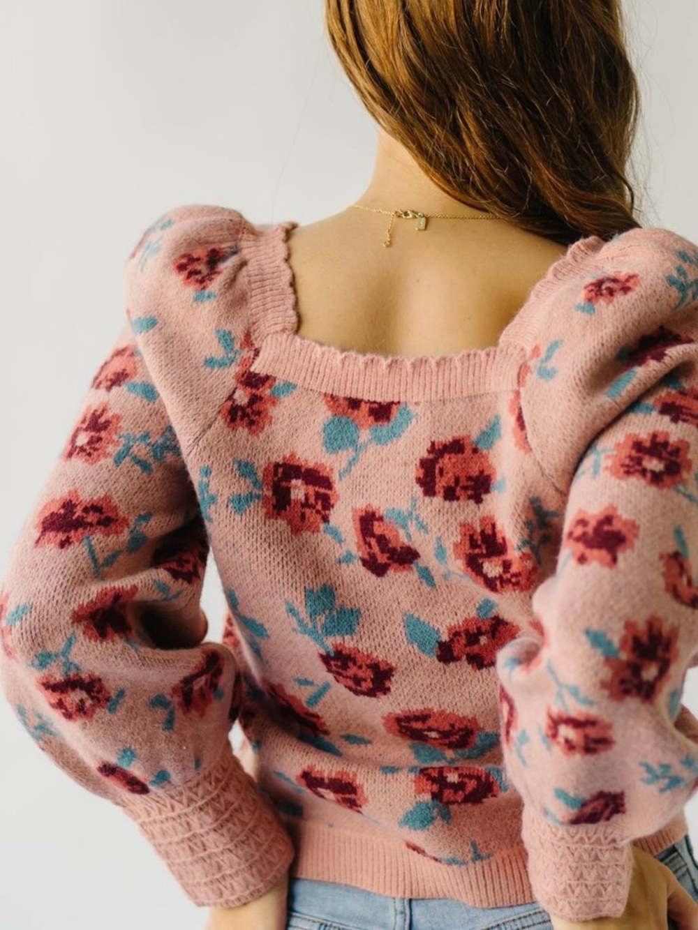 Off-the-Shoulder Pink Floral Knit Sweater - M